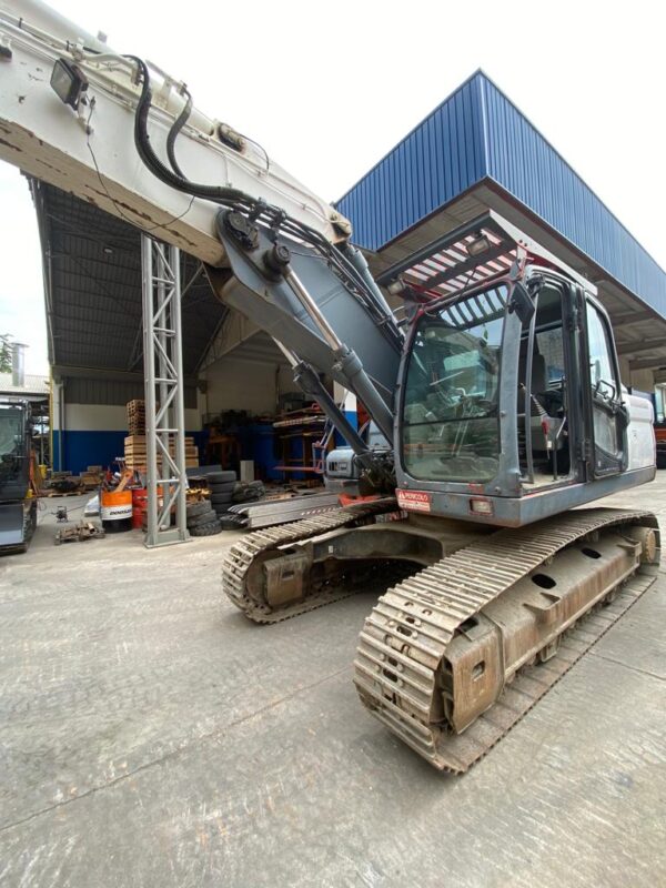 Excavadora de orugas Doosan DX225NLC-5 - Imagen 2