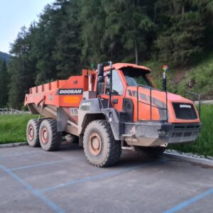 Dumper articulé DOOSAN DA 30-5