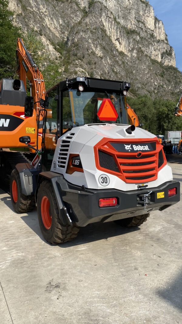 Cargadora compactas Bobcat L85 - Imagen 4