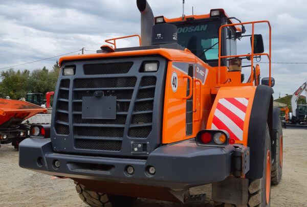 Chargeur sur Roues DOOSAN DL420-5 – Image 2