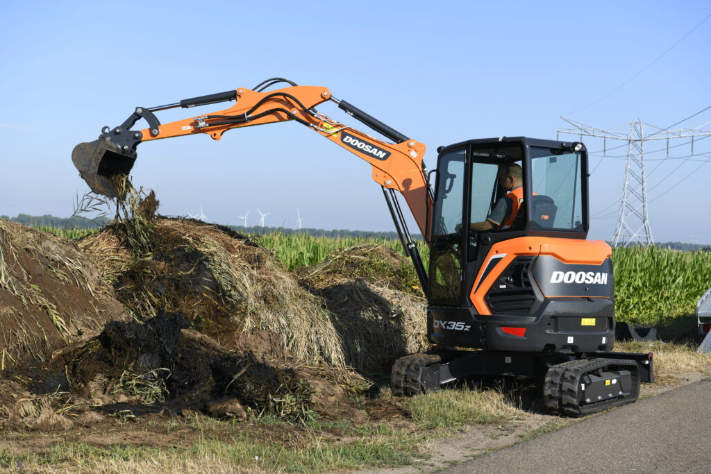 DOOSAN1